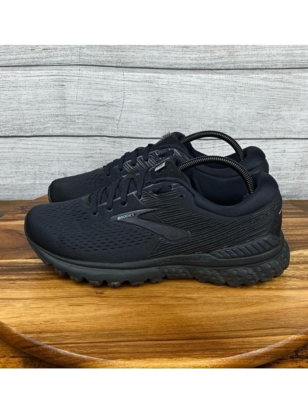 Brooks Adrenaline GTS 19 Wide Black Running Shoe 1202841D071 Women’s Size 10.5 D